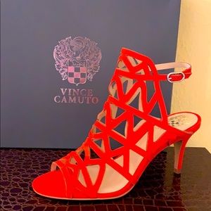 Vince Camino Prisintha Blood Orange Suede 7M